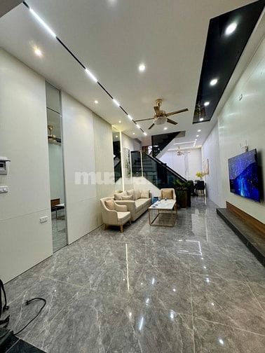 Bán gấp nhà Hoàng Văn Thái 45m2 mặt tiền 4m 5 tầng full nội thất gara 