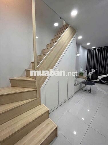 BÁN NHÀ NHỈNH 5 TỶ CHỢ VƯỜN CHUỐI NGUYỄN ĐÌNH CHIỂU Q3. NHÀ MỚI.