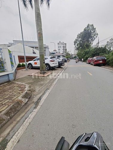 Bán đất mặt đường Lưu Phái Ngũ Hiệp 162m2, MT 8m kinh doanh cực tốt