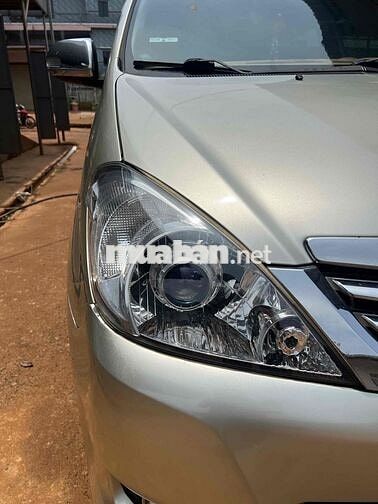 Toyota Innova 2007 G Vàng cát