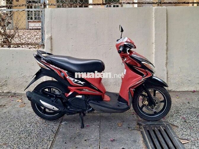 Yamaha Luvias Đặc biệt Đỏ đen