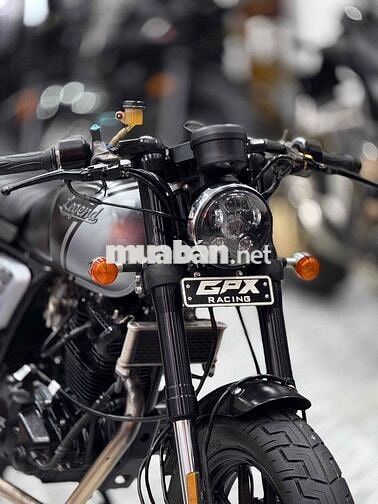 GPX Legend 200cc Cafe Racer odo 8200km