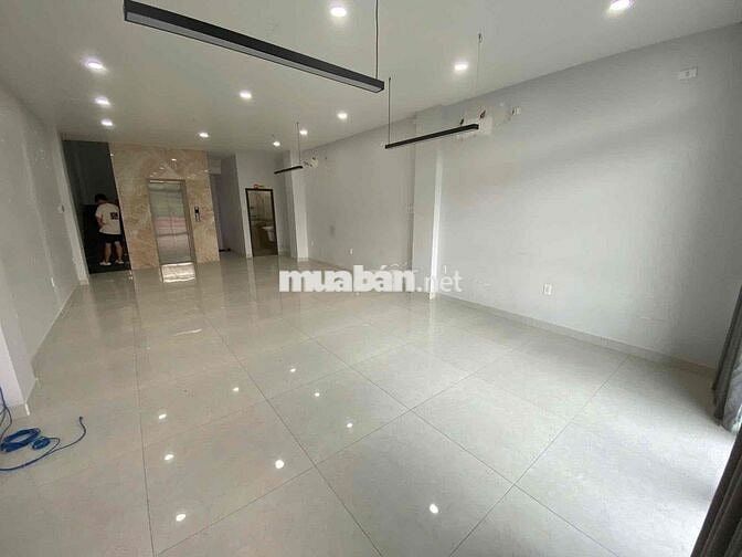 Văn phòng mặt tiền Nguyễn Thị Nhung-KĐT Vạn Phúc - Thủ Đức