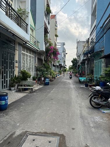 Cho thuê nhà nguyên căn đường Võ Văn Vân