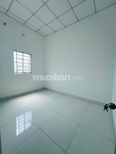 CHÍNH CHỦ GỬI EM THÍA NHÀ SHR 735 TRIỆU - 1 TRỆT 1 LẦU 2PN 2WC