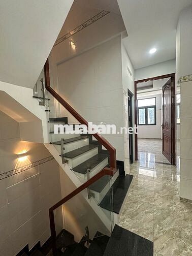 CHO THUÊ NHÀ MẶT TIỀN NGUYÊN CĂN VŨ TÙNG