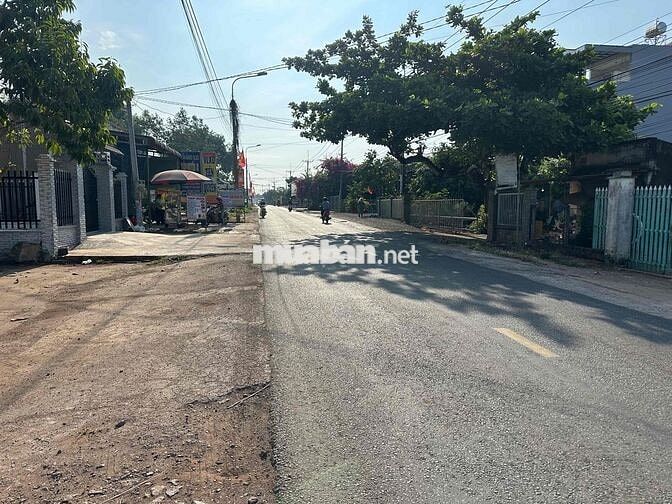 Bán đất sát cổng phía Bắc Sân bay Long Thành 10x76, 300m thổ cư