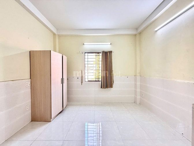 Cho thuê phòng dài hạn đường Hoàng Dư Khương, Q1O