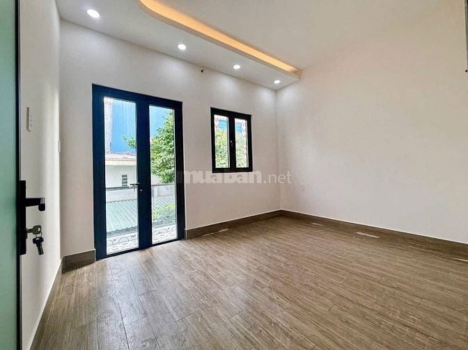 Bán nhà sát bến xe Q8 giá 1 tỷ 170 đang cho thuê tháng 11 triệu. SHR