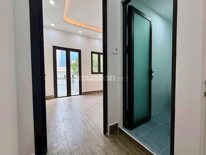 Bán nhà sát bến xe Q8 giá 1 tỷ 170 đang cho thuê tháng 11 triệu. SHR