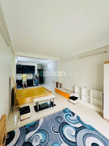 Bán nhà riêng tại Nguyễn Trãi 12.8 tỷ, 50m2, 6PN + 7WC 7tầng thang máy