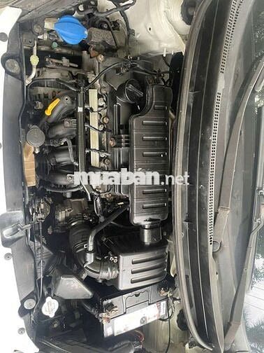 Kia Morning Trắng Số sàn, đời 2015 xe đẹp lợi xăng
