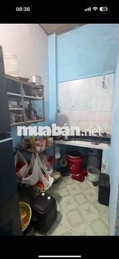 Cho thuê nhà cấp 4 có sân đậu xe sát đường số 9 Phường Linh Tây