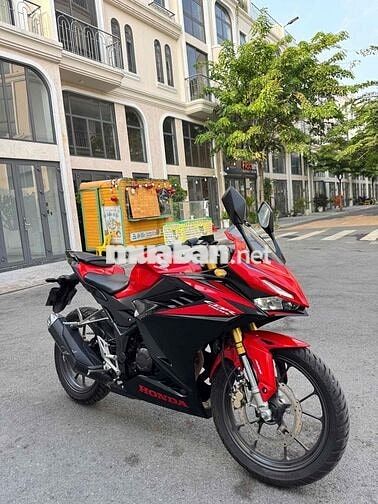 Honda CBR150R ĐKLĐ 5/2025 chính chủ biển 15