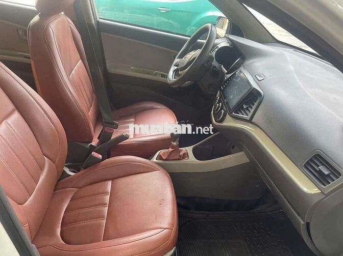Kia Morning Trắng Số sàn, đời 2015 xe đẹp lợi xăng