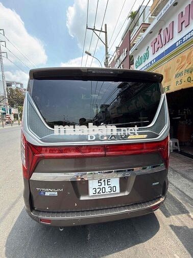 Ford Tourneo xe giám đốc đi rất đẹp full đồ chơi