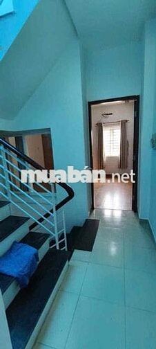 cho thuê nhà sát ngã tư ga , chợ cầu đồng 2 lầu 3 phòng ngủ Đường 6m