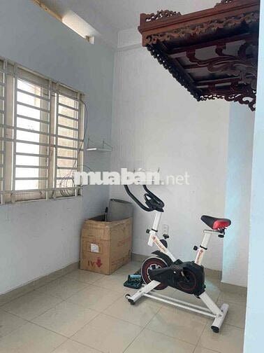 cho thuê nhà sát ngã tư ga , chợ cầu đồng 2 lầu 3 phòng ngủ Đường 6m