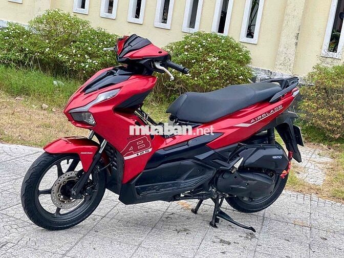 Honda Air Blade 4V 2024 Đỏ