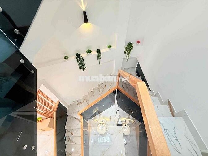 Nhà Bán PHÚ NHUẬN 4 TẦNG - 3 Phòng ngủ - sân bay 10phút - Chỉ 7,4 Tỷ