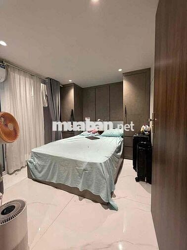 Căn hộ Lê Thanh Nghị, tầng 2, 2PN tặng nội thất, sân chơi thoáng đãng