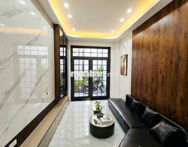 9.88 TỶ – 31/34M2 – 6 TẦNG – THANG MÁY – LÔ GÓC – TRẦN ĐẠI NGHĨA – HBT