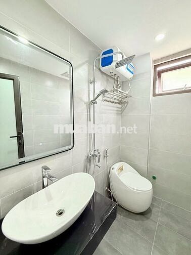 9.88 TỶ – 31/34M2 – 6 TẦNG – THANG MÁY – LÔ GÓC – TRẦN ĐẠI NGHĨA – HBT