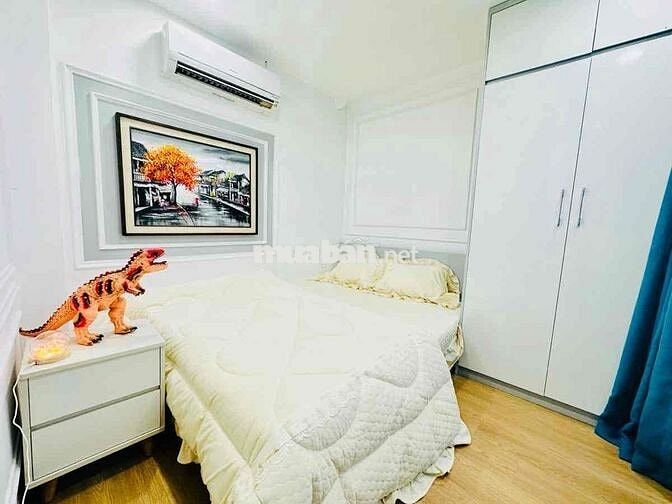 Căn hộ Bách Khoa 90m, 3PN, ban công rộng, full nội thất, gần bai  ô to