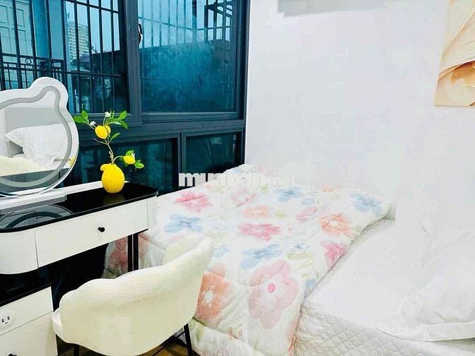 Căn hộ Bách Khoa 90m, 3PN, ban công rộng, full nội thất, gần bai  ô to