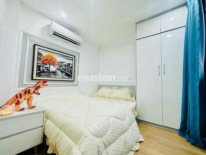 Căn hộ Bách Khoa 90m, 3PN, ban công rộng, full nội thất, gần bai  ô to