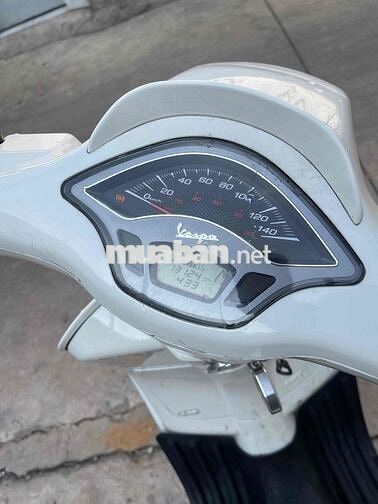 Vespa Sprint 2022