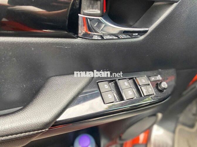 Toyota Hilux 2.8G 4x4 sx 2020 siêu đẹp