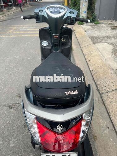 Yamaha Acruzo Xám xanh 2016 bao tranh chấp