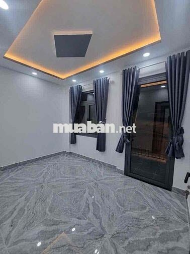 NHÀ 2 TẦNG ĐƯỜNG THÔNG XE HƠI NGUYỄN ẢNH THỦ HT GẦN CHỢ NHÀ ĐẸP Ở NGAY