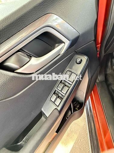 Isuzu Dmax 2021 1 cầu màu Cam