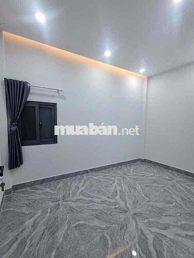 NHÀ 2 TẦNG ĐƯỜNG THÔNG XE HƠI NGUYỄN ẢNH THỦ HT GẦN CHỢ NHÀ ĐẸP Ở NGAY