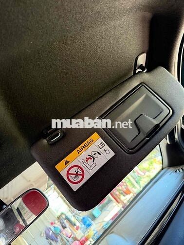 Isuzu Dmax Typer Z 2021 Xanh