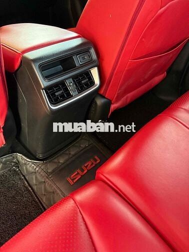 Isuzu Dmax Typer Z 2021 Xanh