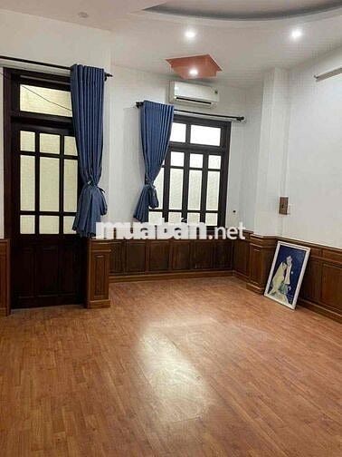 Cho thuê nhà 4 tầng kiệt Ba Đình (5 phòng ngủ - 3wc)
