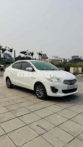 Mitsubishi Attrage 2016 Trắng