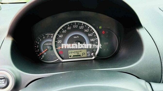 Mitsubishi Attrage 2016 Trắng