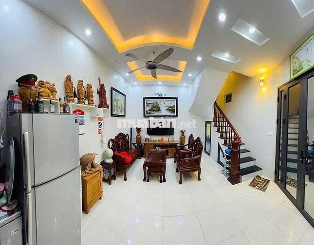 BÁN NHÀ ĐẠI LA – LÔ GÓC KINH DOANH ĐỈNH 35M² – SỔ ĐỎ