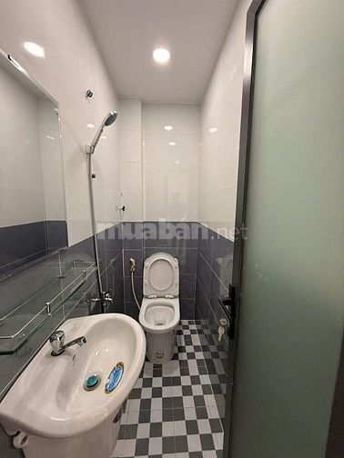 BÁN NHÀ GẦN LÊ VĂN QUỚI, DT 48m2 4 PHÒNG NGỦ, GIÁ NHỈNH 5 TỶ