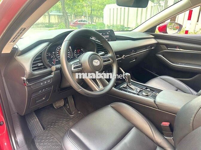 Mazda 3 Luxury 1.5 AT sản xuất 2022 siêu lướt
