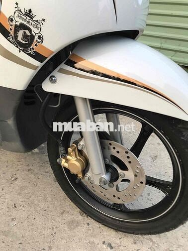 Yamaha Mio Classico 2011 Trắng Máy Rin Rất Êm.