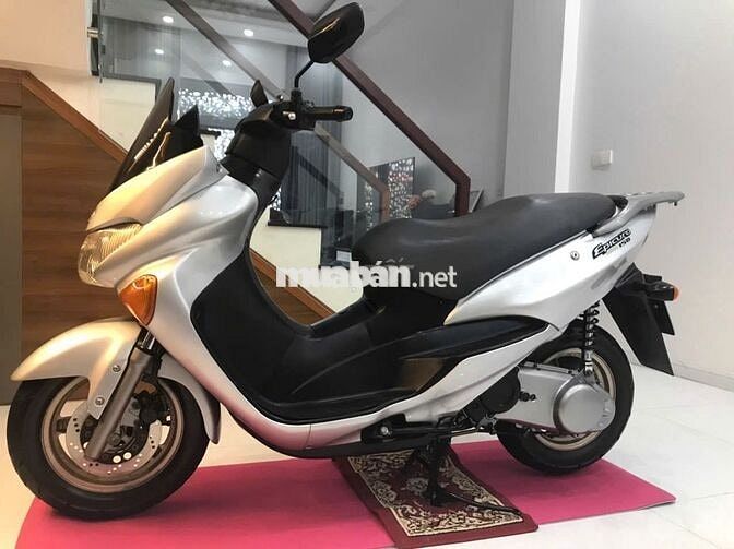 Suzuki Epicuro 150C 2000 Bạc