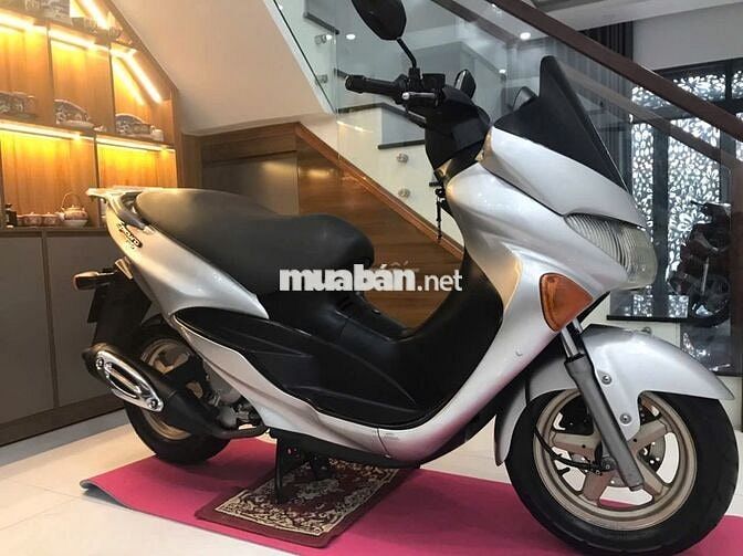 Suzuki Epicuro 150C 2000 Bạc