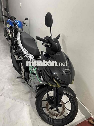 Suzuki GSX S150 2019 Xanh Đen Bạc