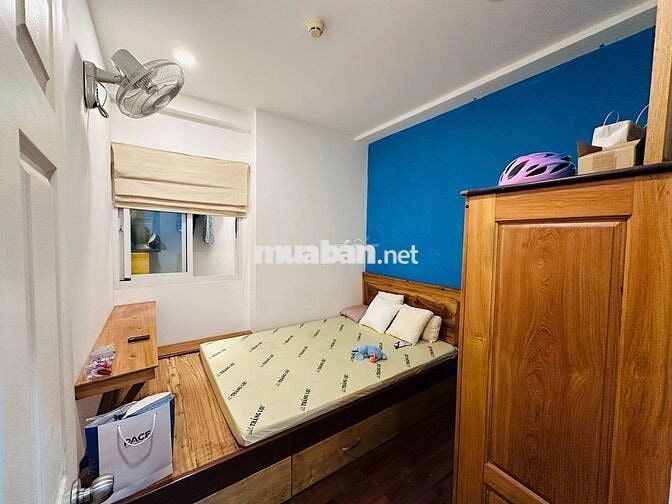 BÁN GẤP BLOC D chung cư 4S Linh Đông 69m2, 2 phòng ngủ,2wc.View hồ bơi