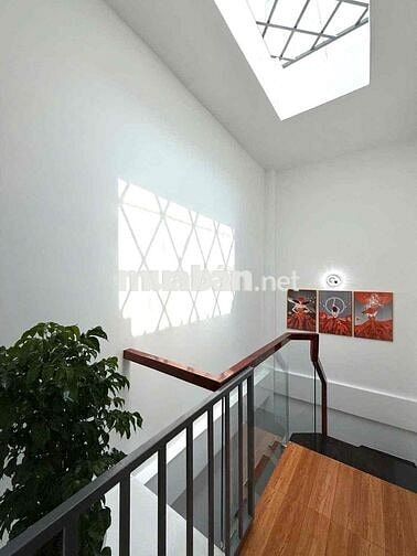 Cho thuê nhà sau nhà thờ Nữ Vương Hoà Bình